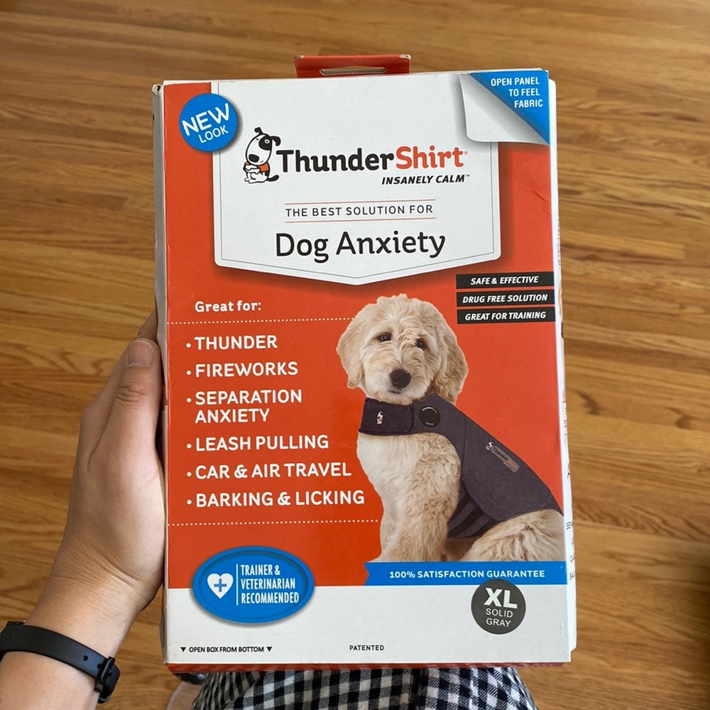 ThunderShirt XL for anxious dogs NWOT